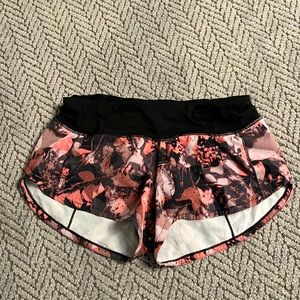 Lululemon Speed Up Low-Rise Lined Short 2.5”